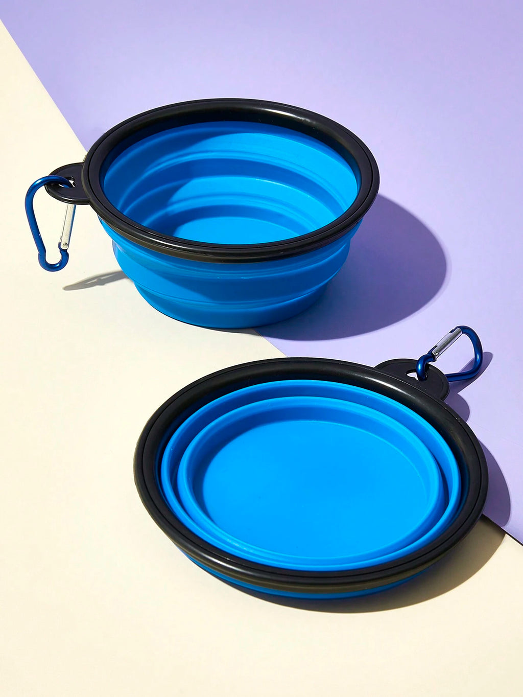 Portable Foldable Pet Bowl for Dogs & Cats – Silicone Slow Feeder Travel Water and Food Bowl with Hanging Clip for Outdoor Adventures