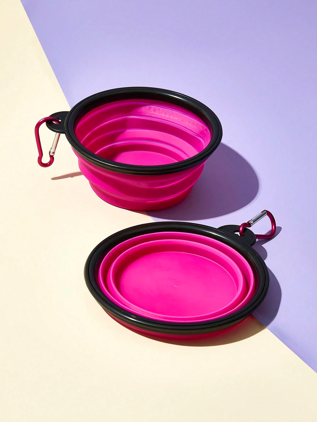 Portable Foldable Pet Bowl for Dogs & Cats – Silicone Slow Feeder Travel Water and Food Bowl with Hanging Clip for Outdoor Adventures